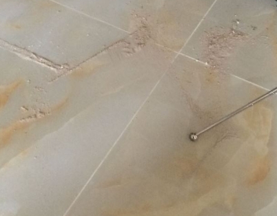 七台河瓷砖空鼓维修公司分享粘合剂选择不当在瓷砖铺贴过程中可能导致以下问题